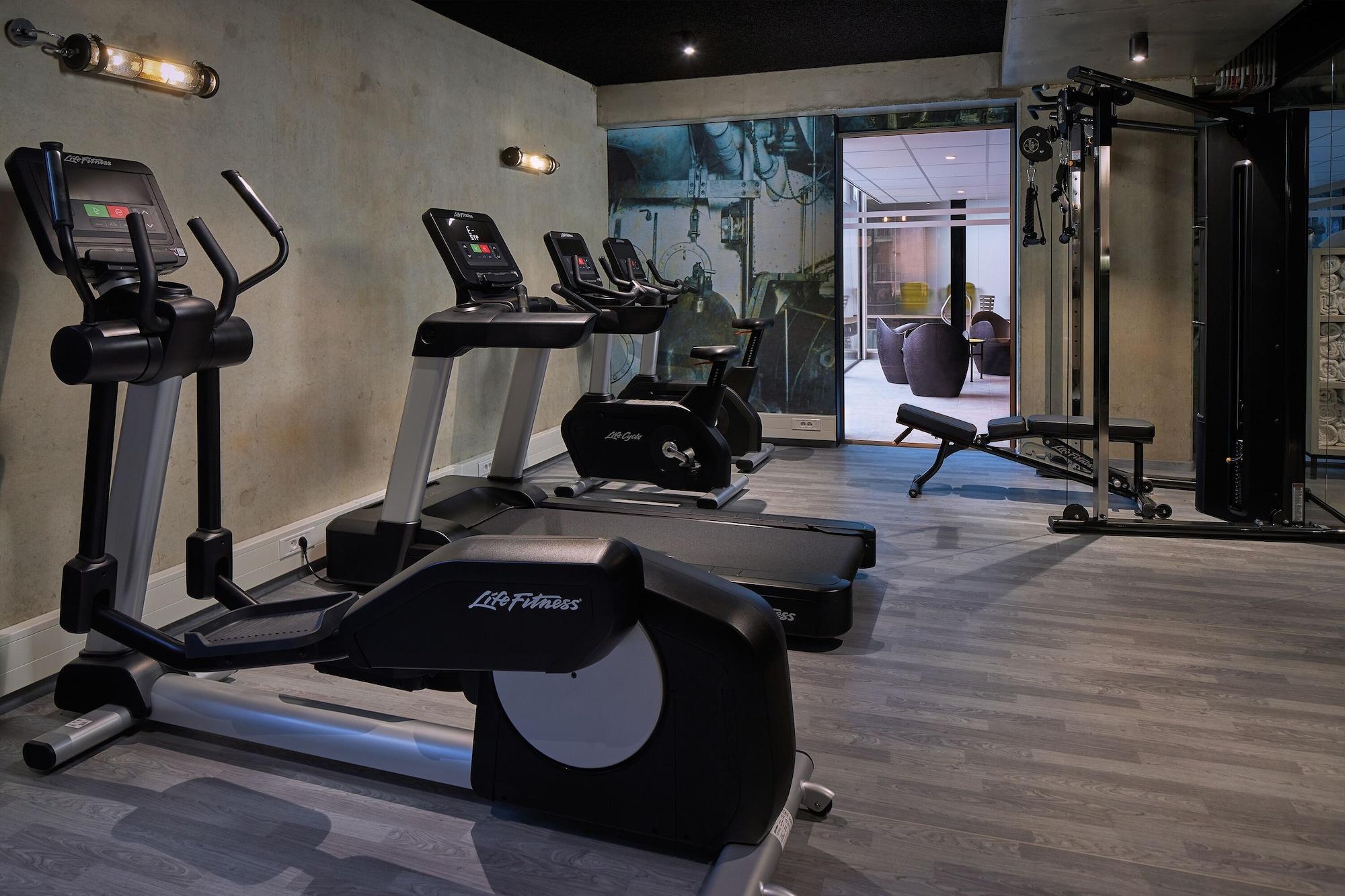 Inntel Hotels Amsterdam Landmark Екстериор снимка Life Fitness Elípticals